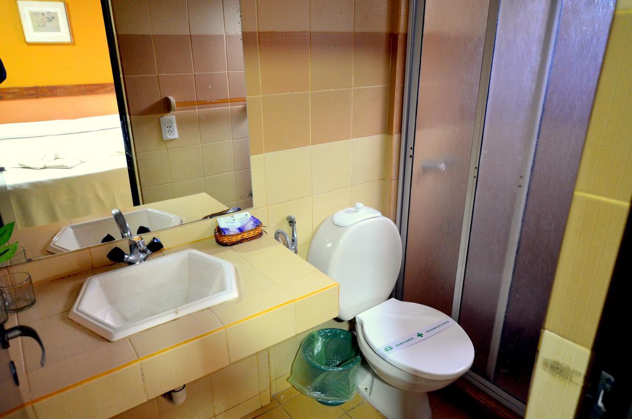 Hosteria Casa Blanca Iguazu Puerto Iguazú Zewnętrze zdjęcie